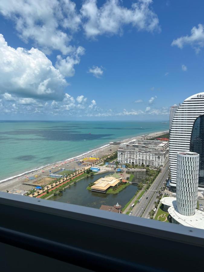 Orbi City Lux Apartment บาทูมิ ภายนอก รูปภาพ
