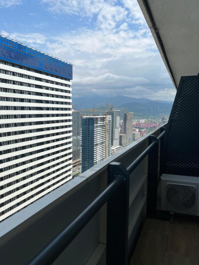Orbi City Lux Apartment บาทูมิ ภายนอก รูปภาพ