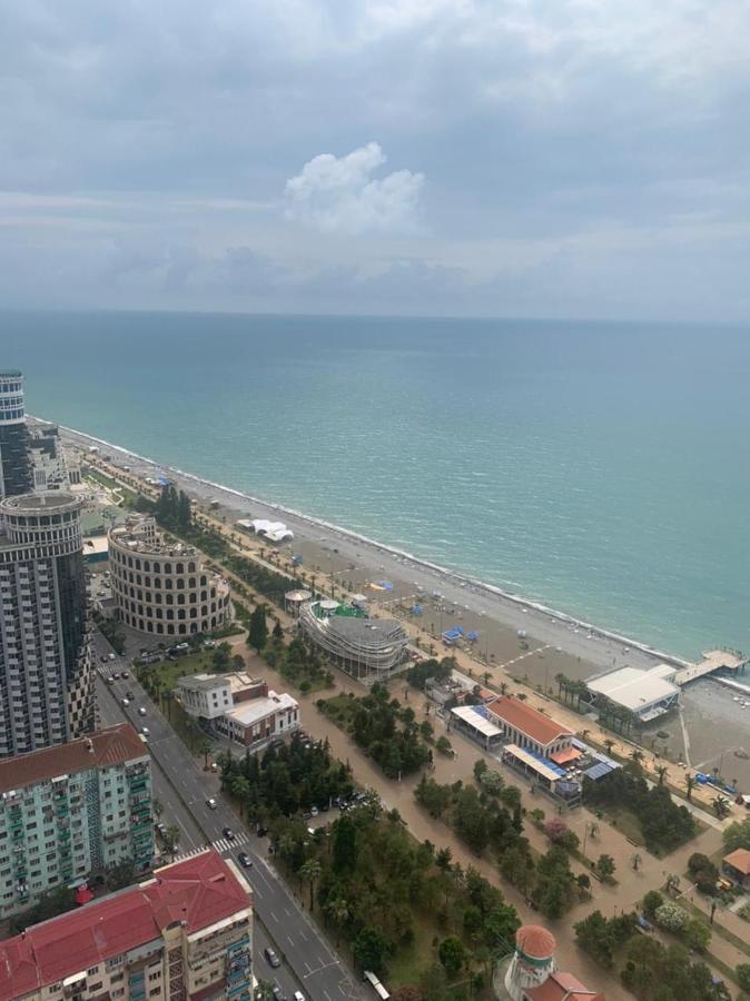 Orbi City Lux Apartment บาทูมิ ภายนอก รูปภาพ