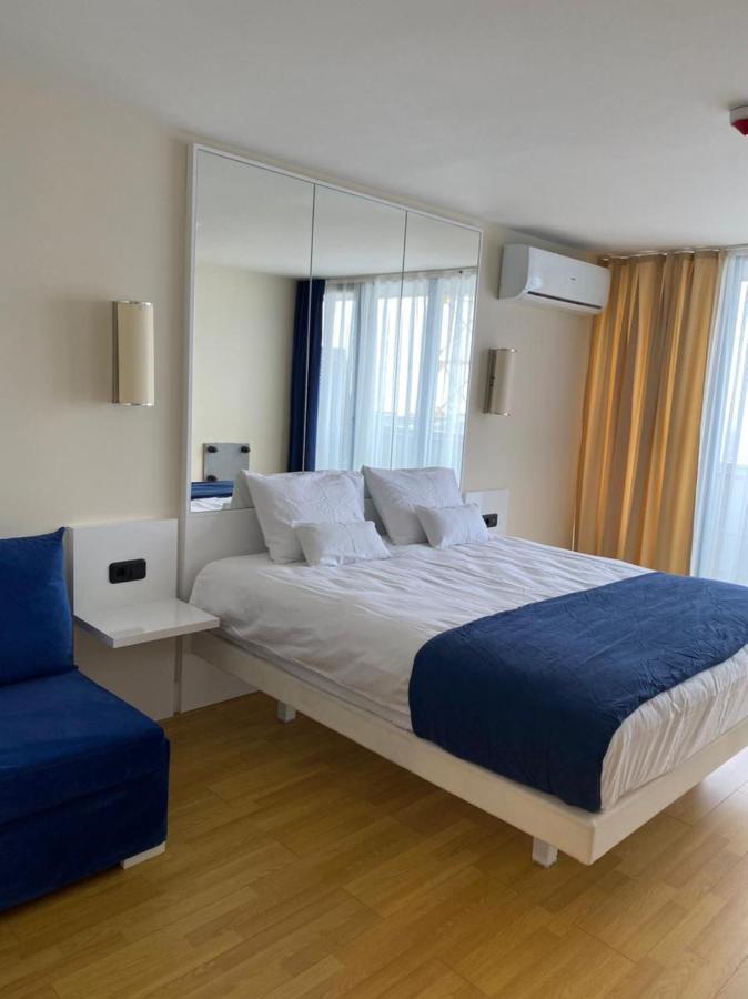 Orbi City Lux Apartment บาทูมิ ภายนอก รูปภาพ